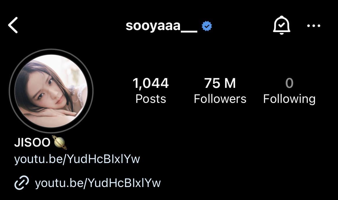 230809 JISOO has surpassed 75 MILLION Instagram followers! PTKOREA
