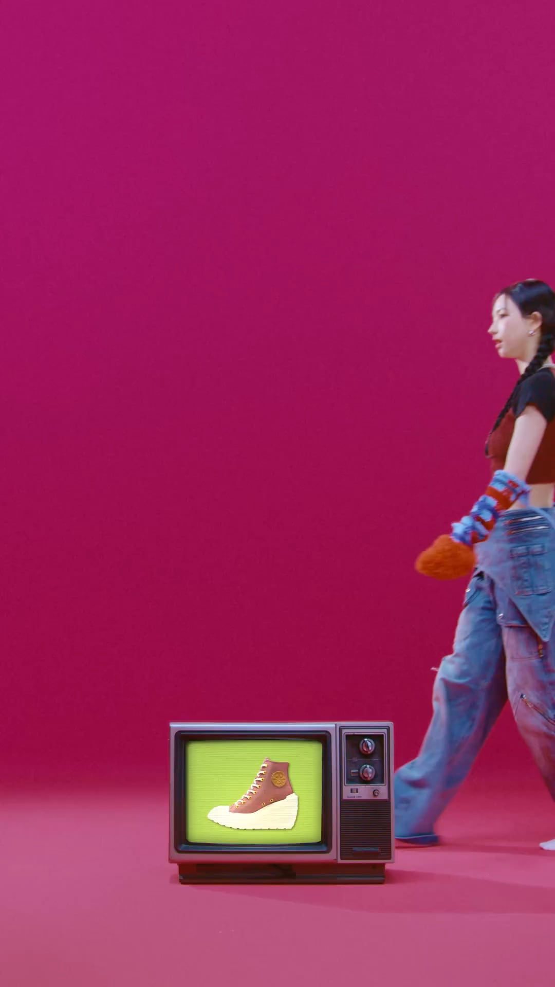 240110 Karina For Converse Check Out The Converse DE LUXE Squared By 240110-karina-for-converse-check-out-the-converse-de-luxe-squared-by