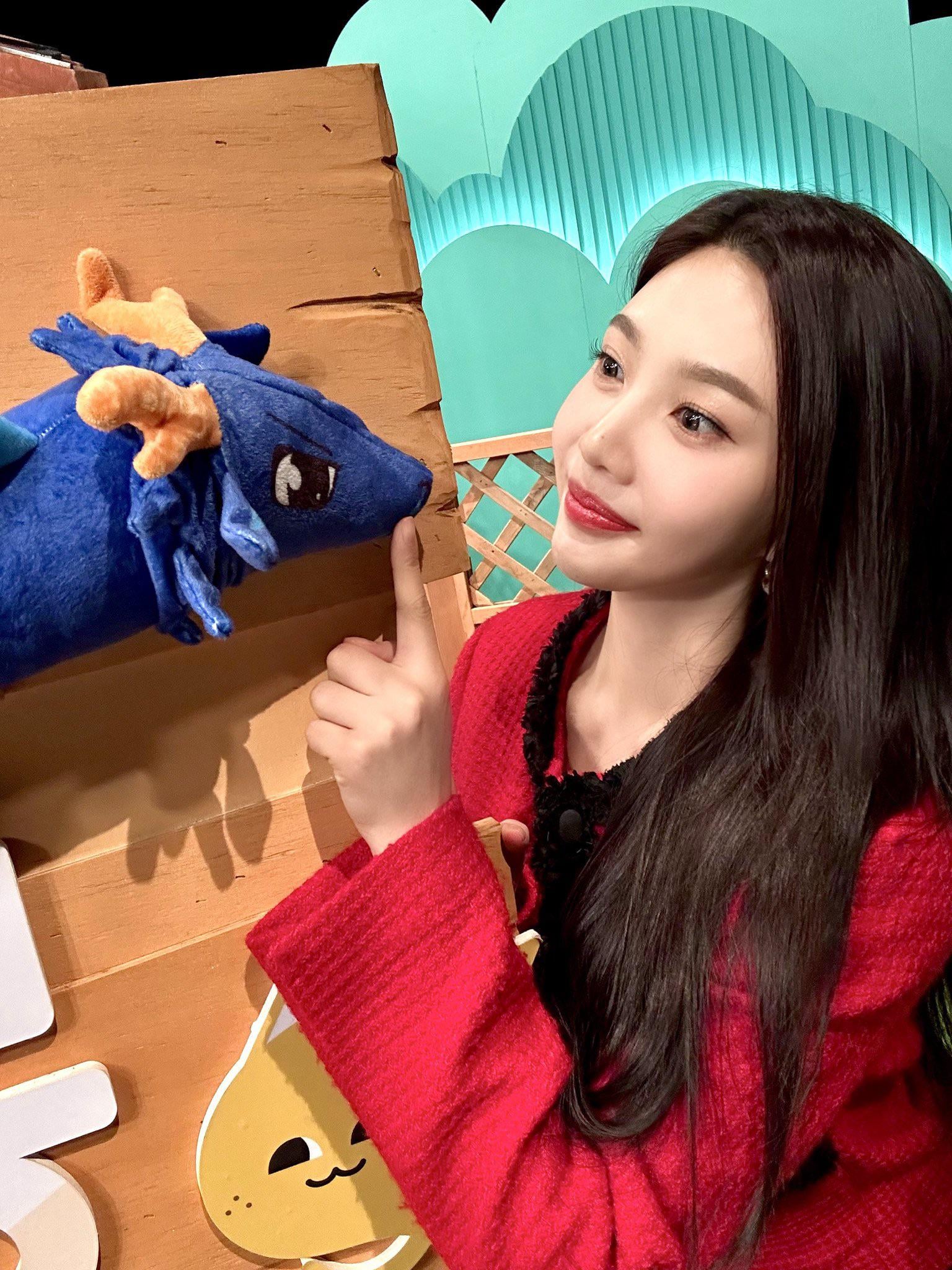 240107 Red Velvet Twitter Update with Joy PTKOREA