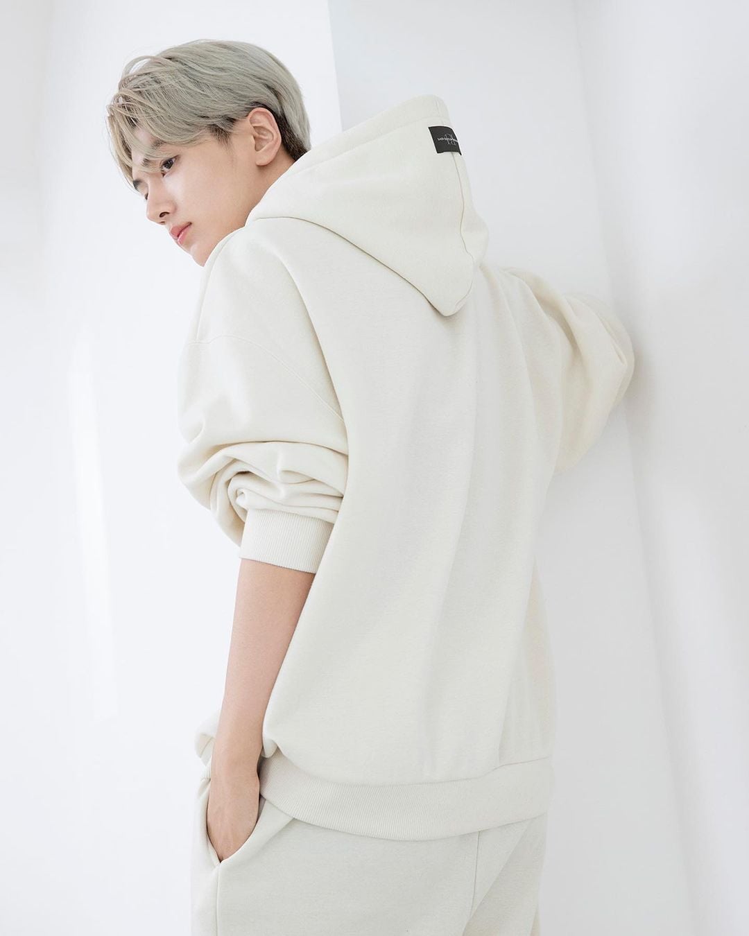 240131 PEACH JOHN Instagram ENHYPEN PTKOREA