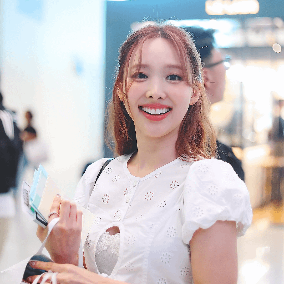 nayeon-ptkorea