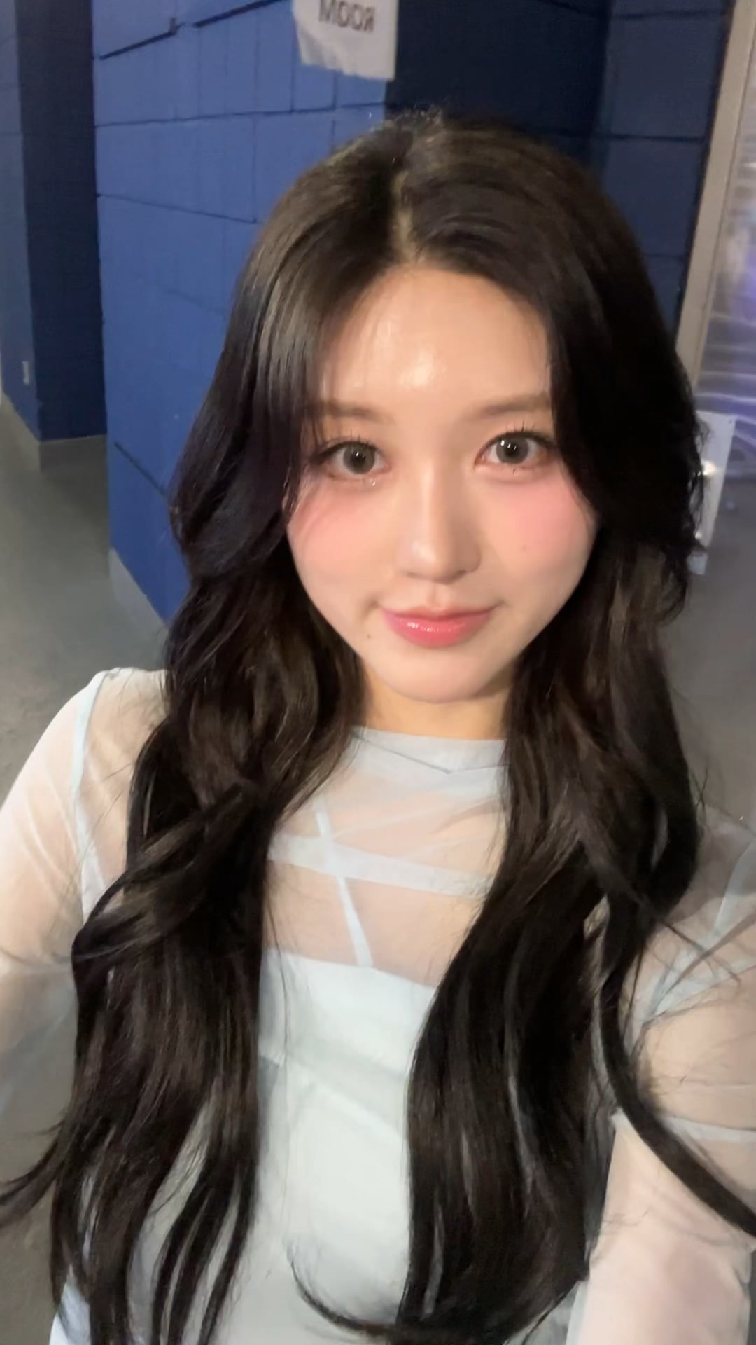 240619 IVE Official TikTok Update With Gaeul In London Outfit Change 240619-ive-official-tiktok-update-with-gaeul-in-london-outfit-change